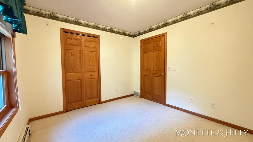 2550 Cove Road Twin Lake, MI 49457