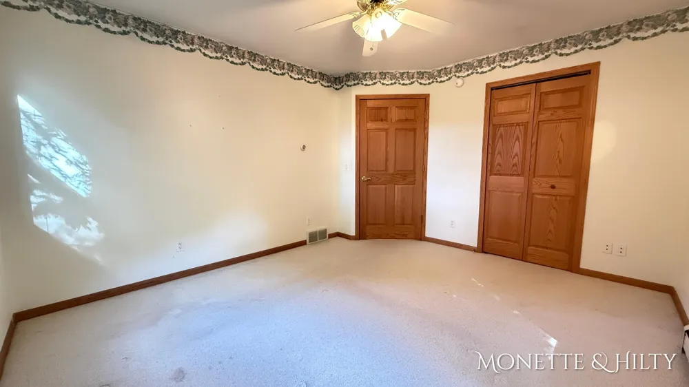 2550 Cove Road Twin Lake, MI 49457