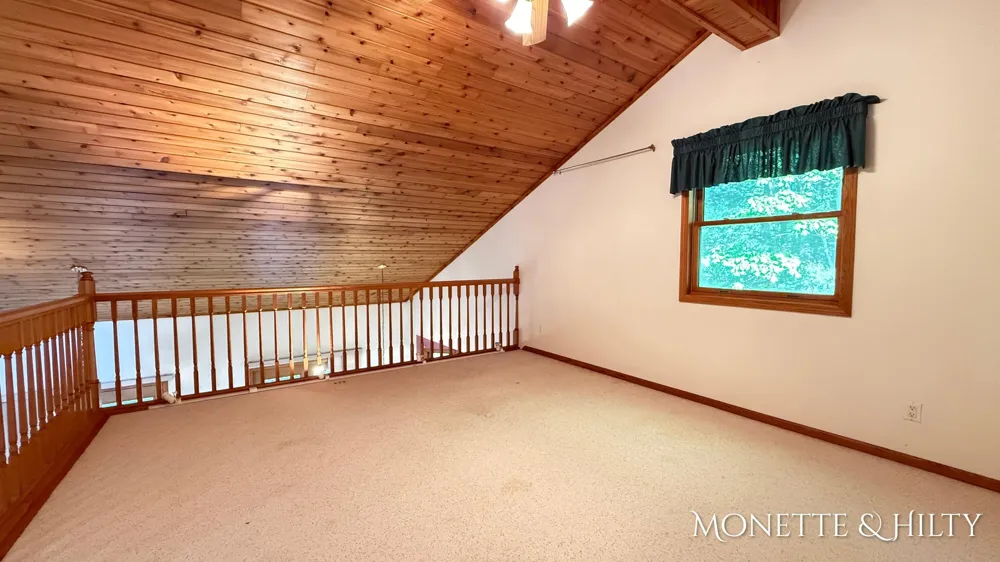 2550 Cove Road Twin Lake, MI 49457