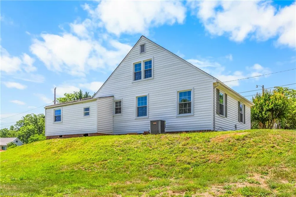 159 Decatur Avenue Elkin, NC 28621