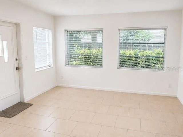 10964 84TH AVENUE Seminole, FL 33772