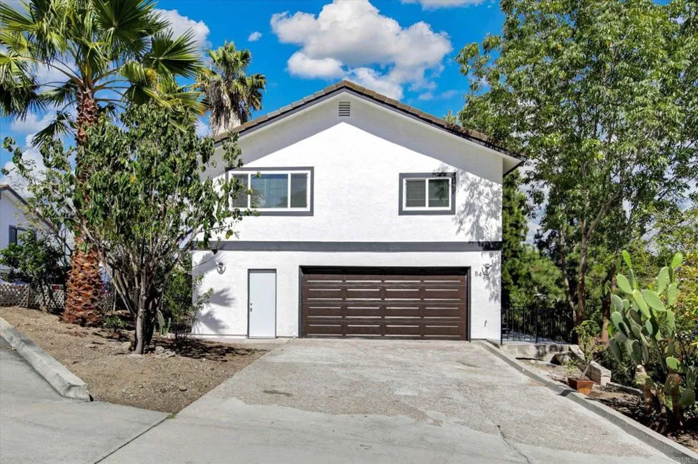 8438 Fanita Drive Santee, CA 92071
