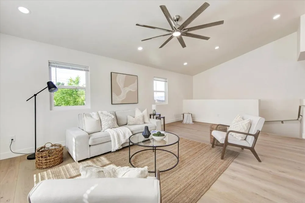 8438 Fanita Drive Santee, CA 92071