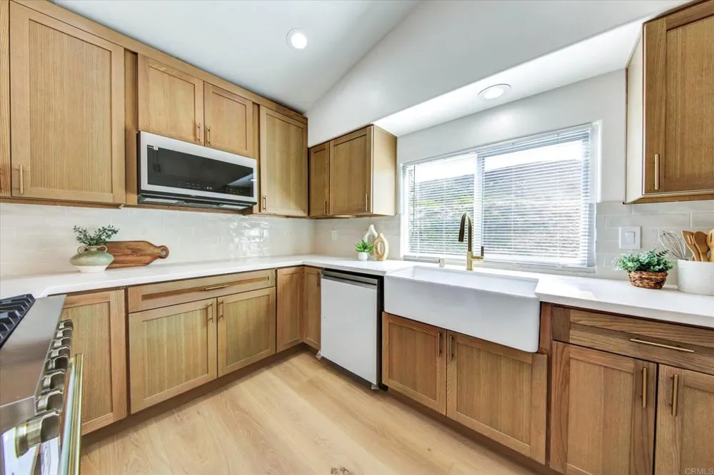 8438 Fanita Drive Santee, CA 92071