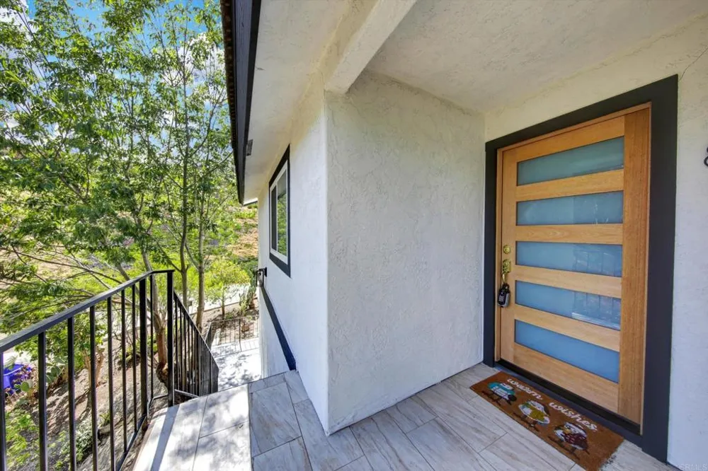 8438 Fanita Drive Santee, CA 92071