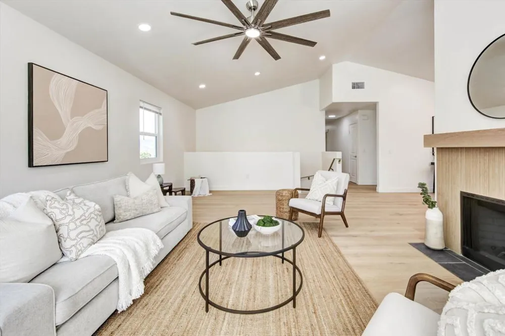 8438 Fanita Drive Santee, CA 92071