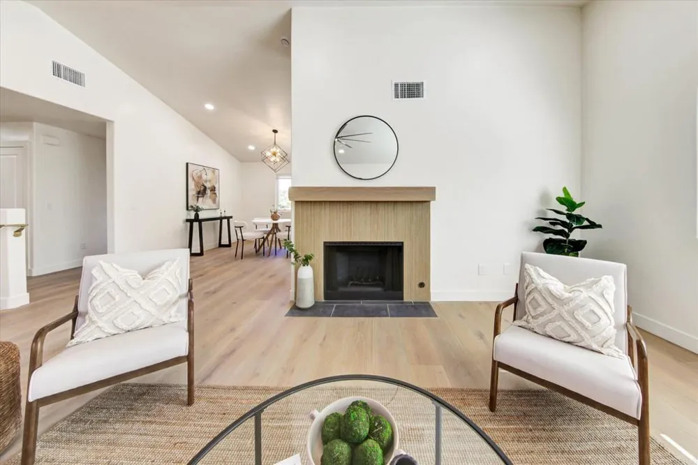 8438 Fanita Drive Santee, CA 92071