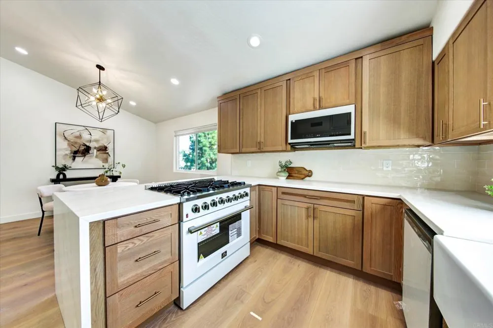8438 Fanita Drive Santee, CA 92071