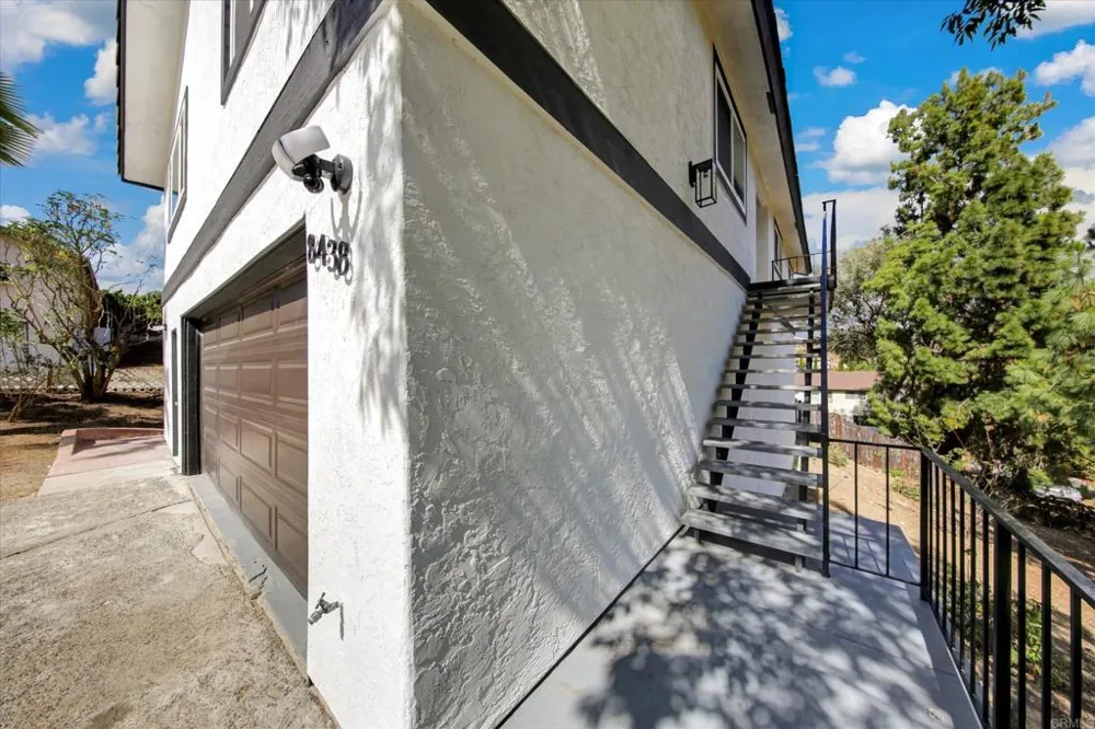 8438 Fanita Drive Santee, CA 92071