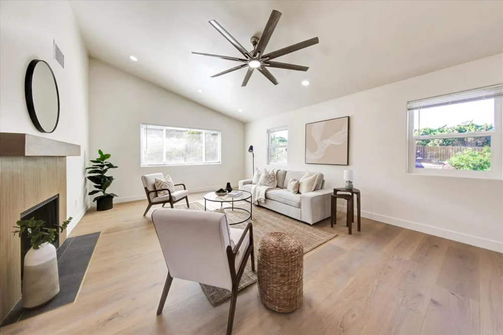 8438 Fanita Drive Santee, CA 92071