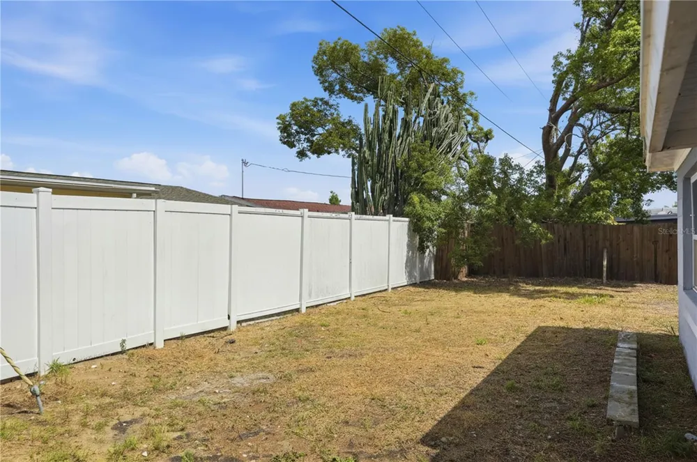 3301 ROSEFIELD DRIVE Holiday, FL 34691