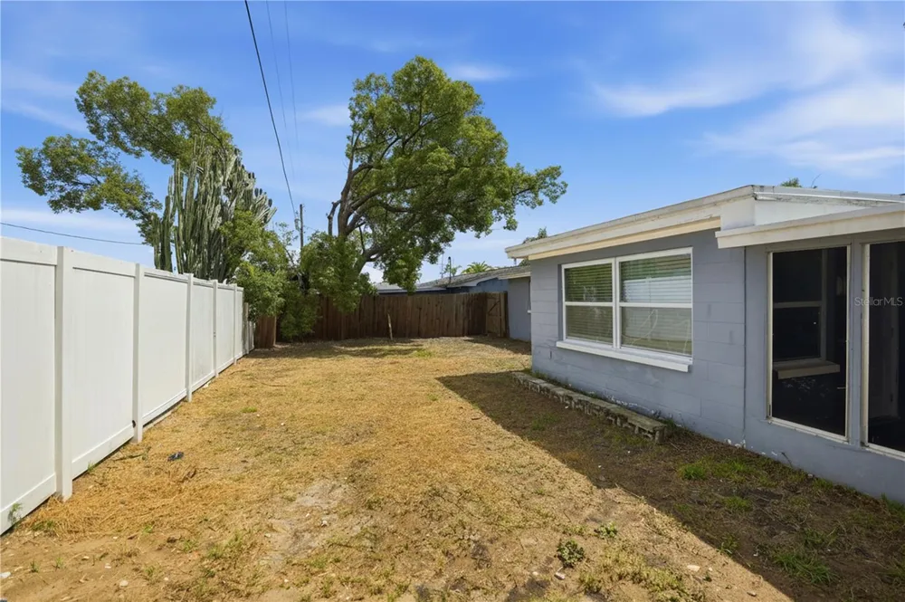 3301 ROSEFIELD DRIVE Holiday, FL 34691