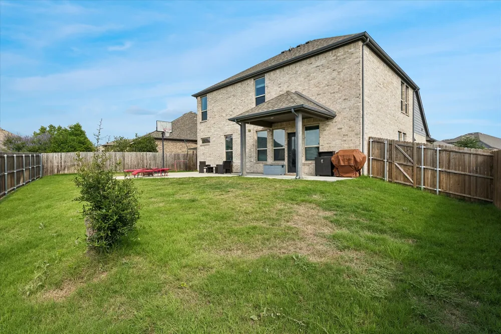 4341 Swallow Drive Fort Worth, TX 76262