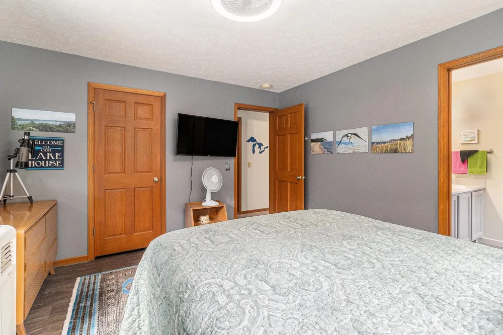 5505 Indian Trail Blaine Township, MI 49635