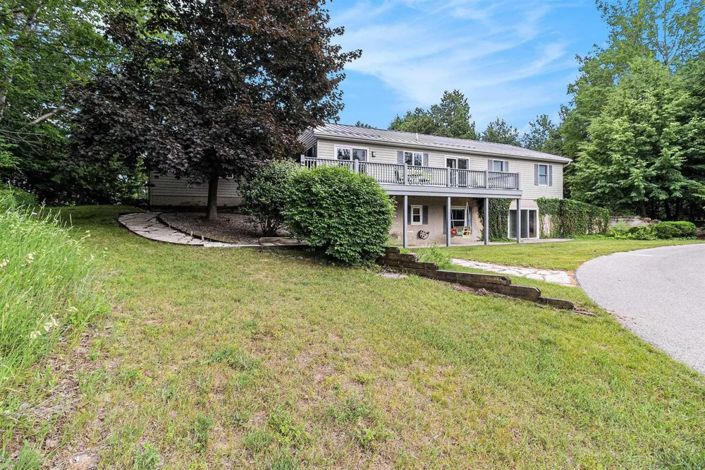 5505 Indian Trail Blaine Township, MI 49635