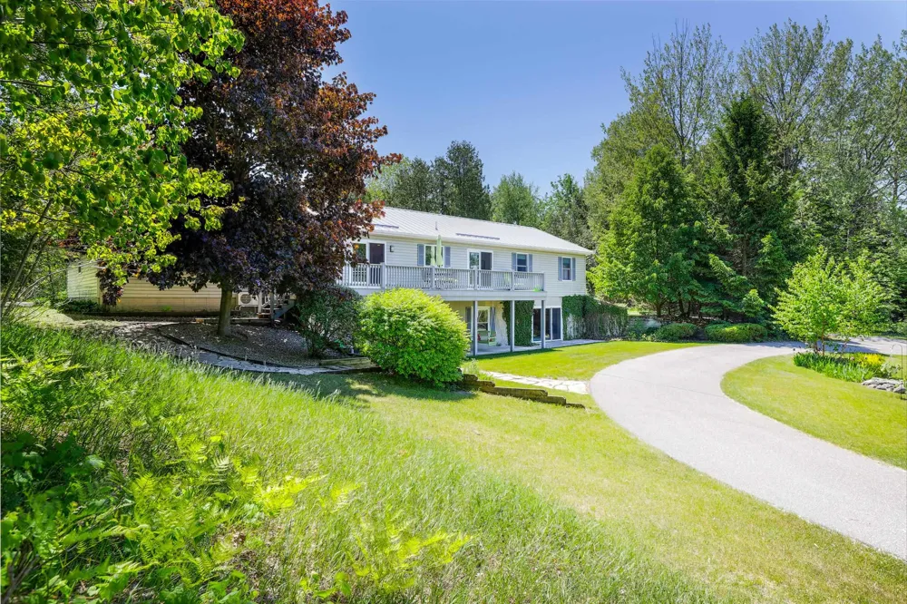 5505 Indian Trail Blaine Township, MI 49635