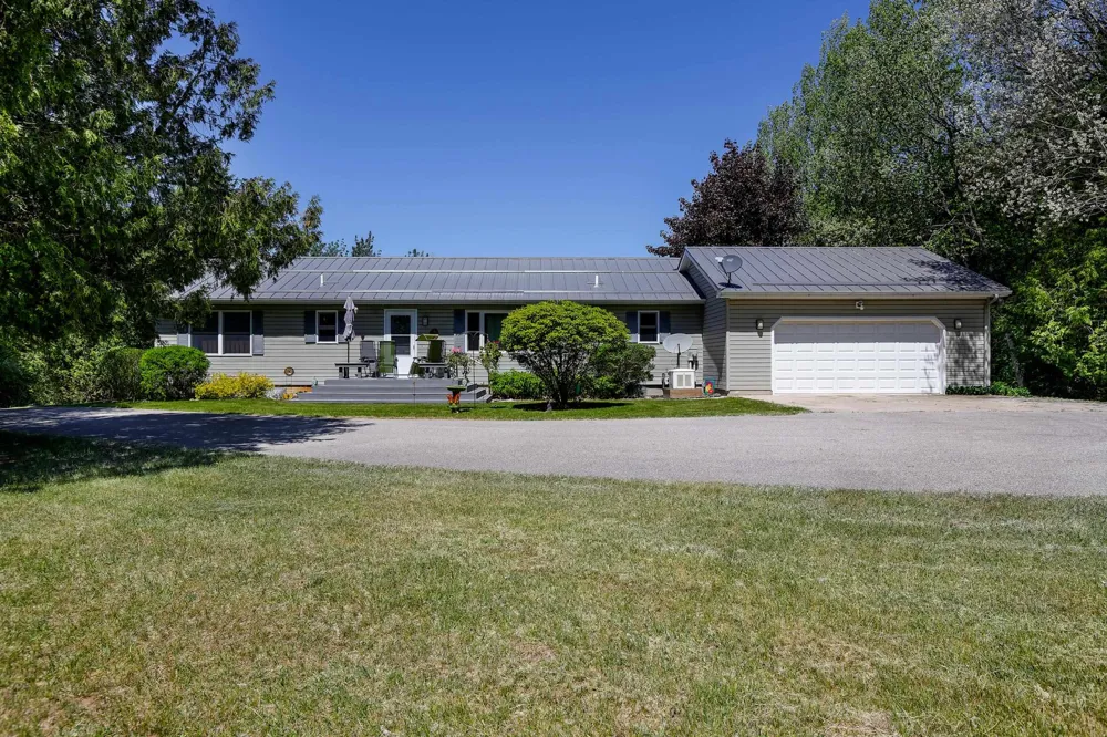 5505 Indian Trail Blaine Township, MI 49635