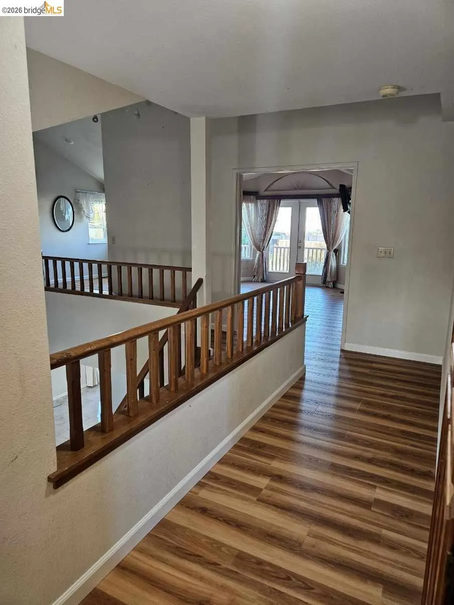 10 live Oak Pittsburg, CA 94565