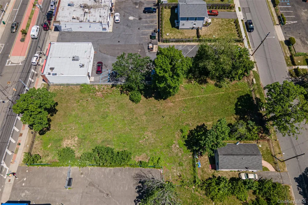 1523 Straight Path Wyandanch, NY 11798