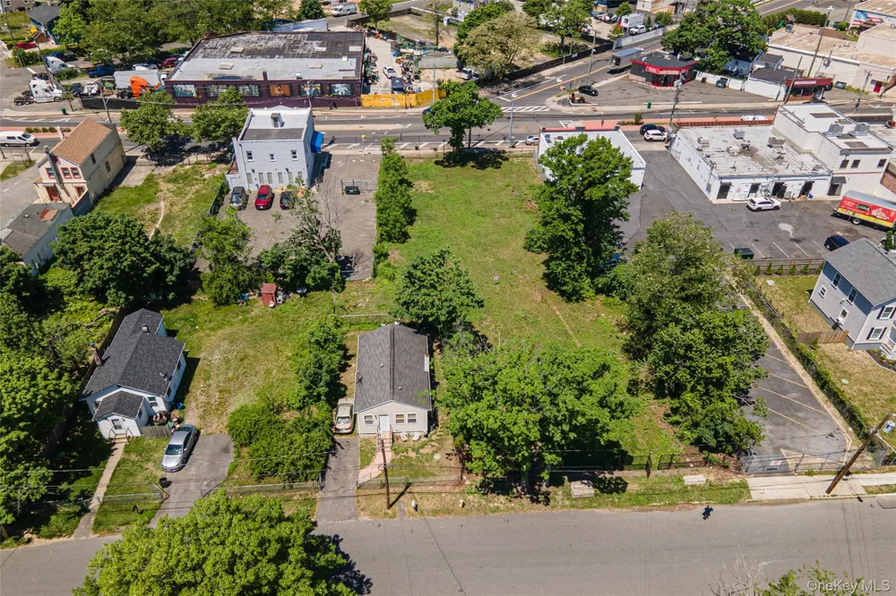 1523 Straight Path Wyandanch, NY 11798