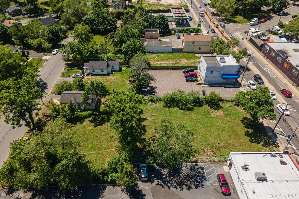 1523 Straight Path Wyandanch, NY 11798