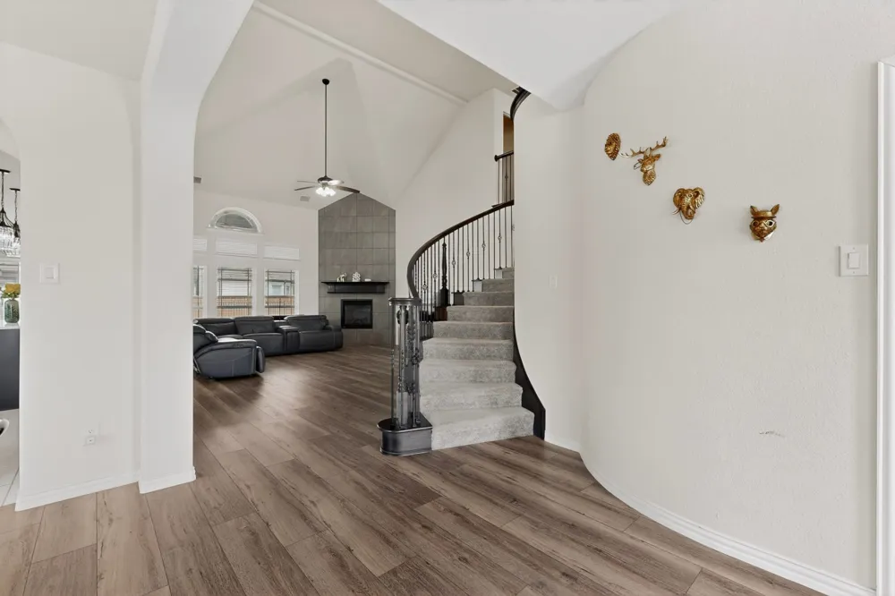 1296 Pleasant Run Drive Haslet, TX 76052