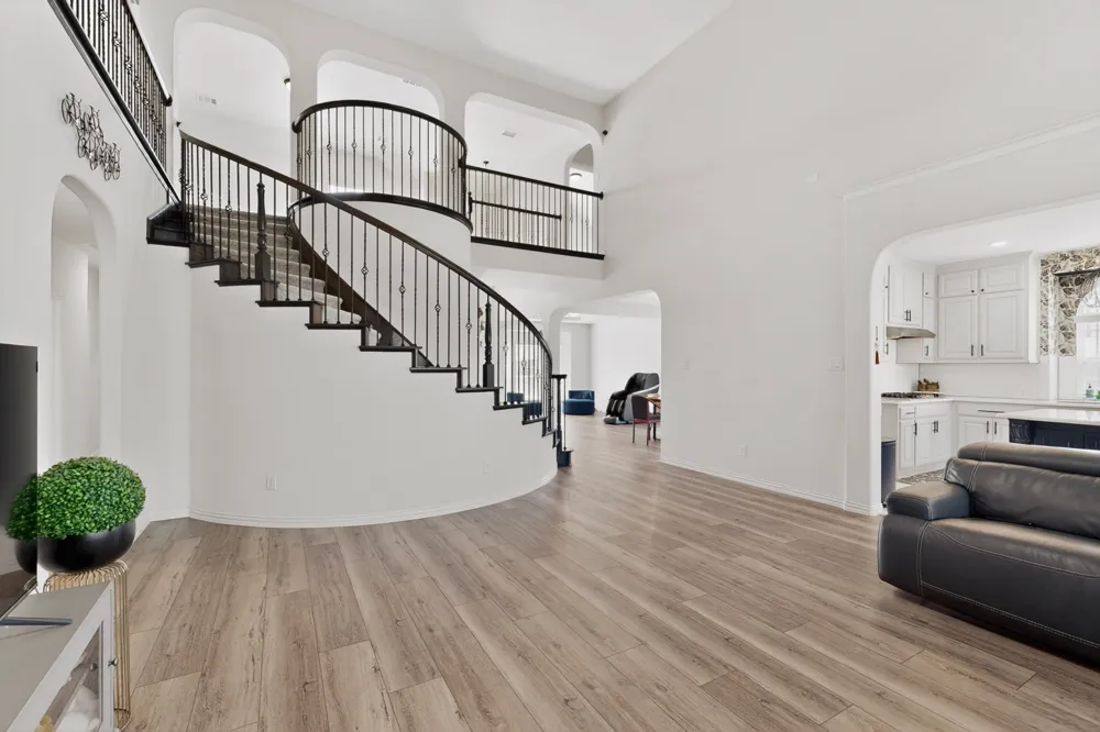 1296 Pleasant Run Drive Haslet, TX 76052
