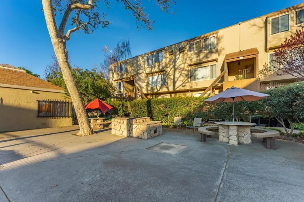 410 Auburn Way #19 San Jose, CA 95129