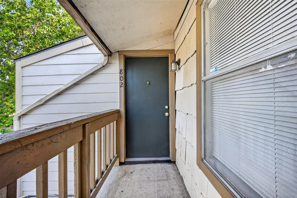 6001 Reims Road #802 Houston, TX 77036