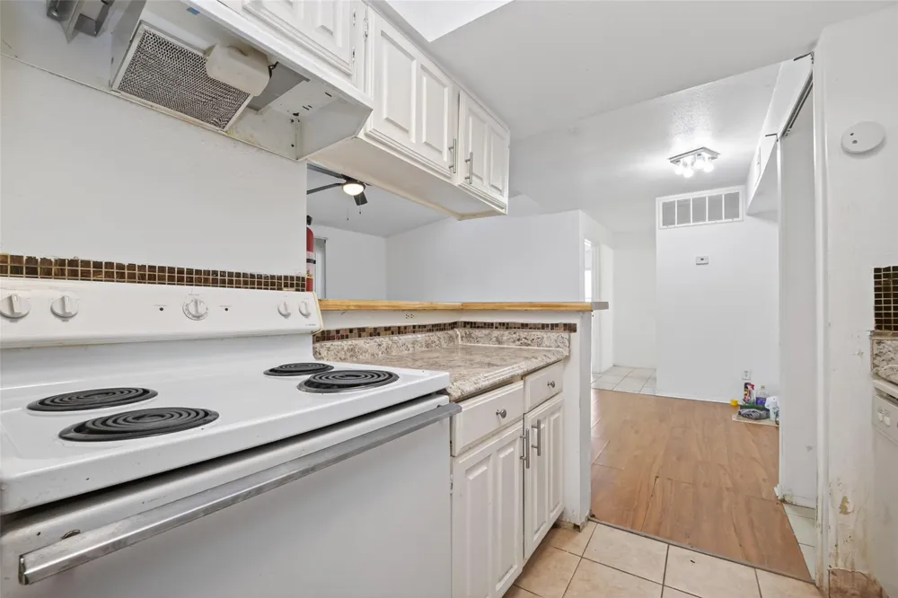 6001 Reims Road #802 Houston, TX 77036
