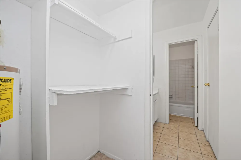 6001 Reims Road #802 Houston, TX 77036