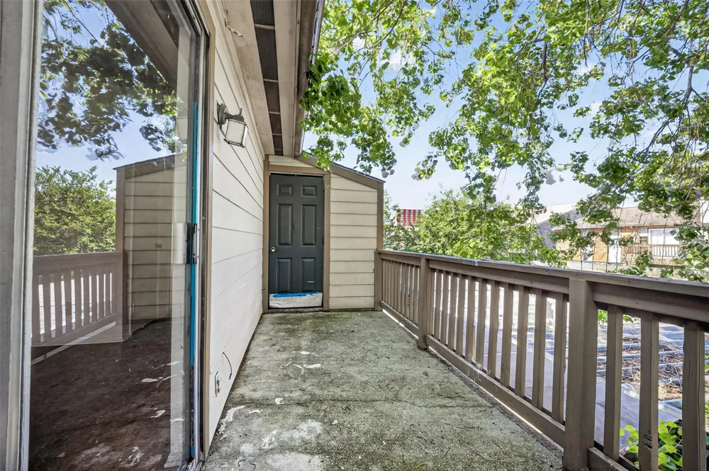 6001 Reims Road #802 Houston, TX 77036