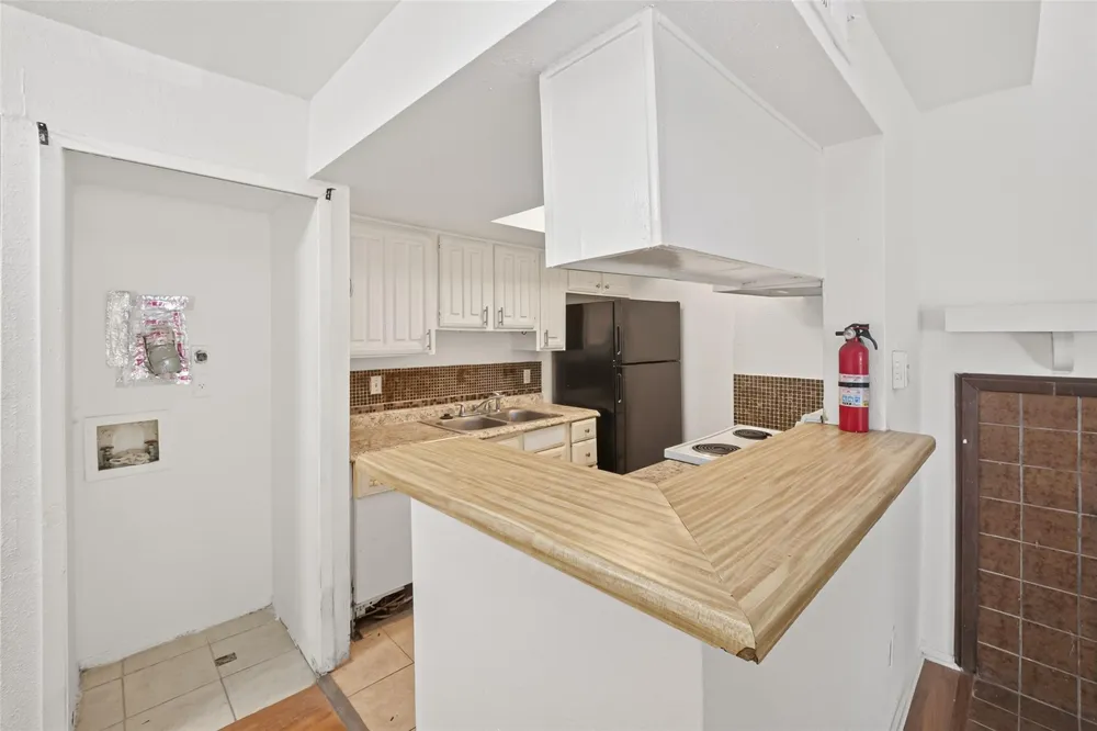 6001 Reims Road #802 Houston, TX 77036
