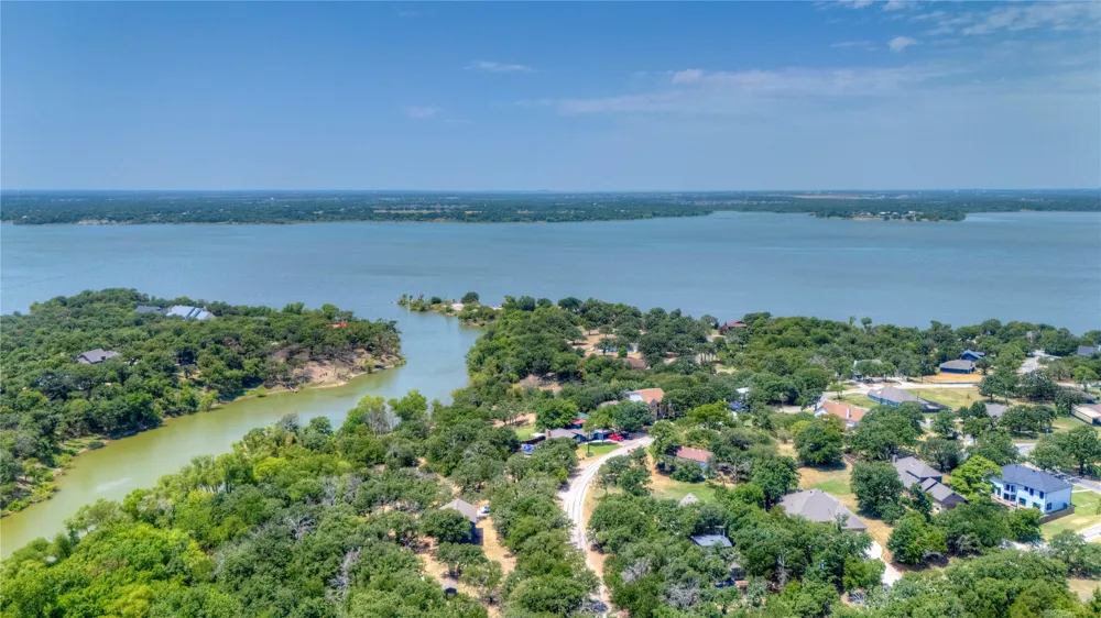 551 Horseshoe Trail Oak Point, TX 75068