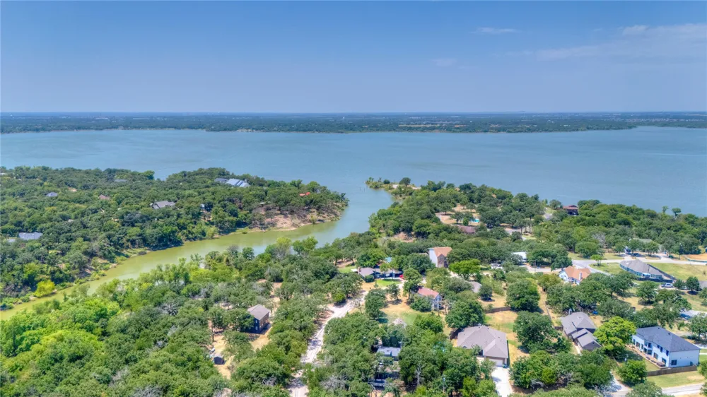 551 Horseshoe Trail Oak Point, TX 75068