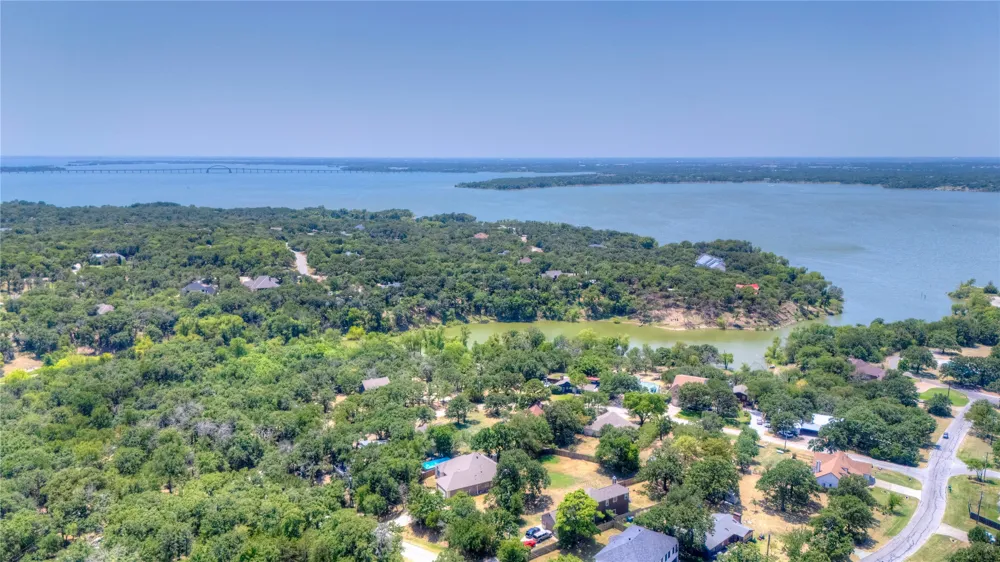 551 Horseshoe Trail Oak Point, TX 75068