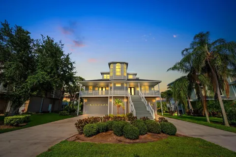 921 POINT SEASIDE DRIVE