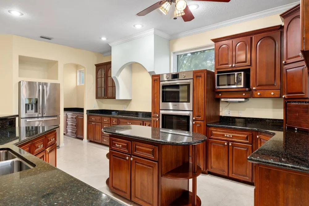 921 POINT SEASIDE DRIVE Crystal Beach, FL 34681