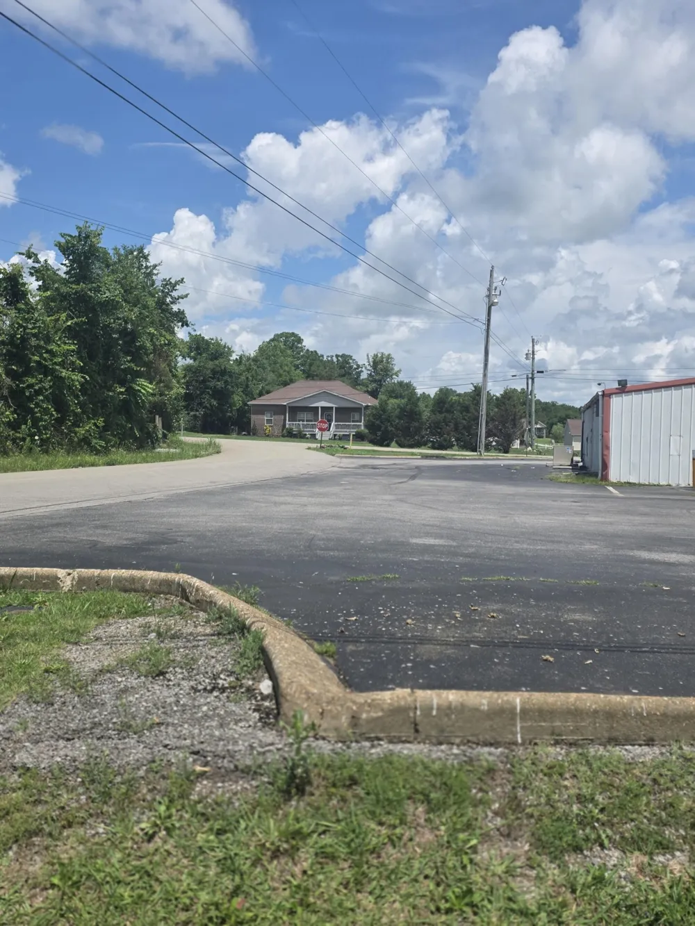 8373 Carthage HWY Lebanon, TN 37087