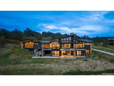 2380 Fox View Trail