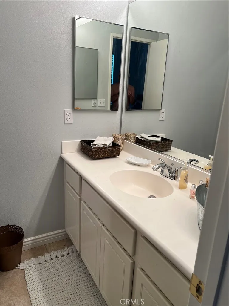 82779 Matthau Indio, CA 92201