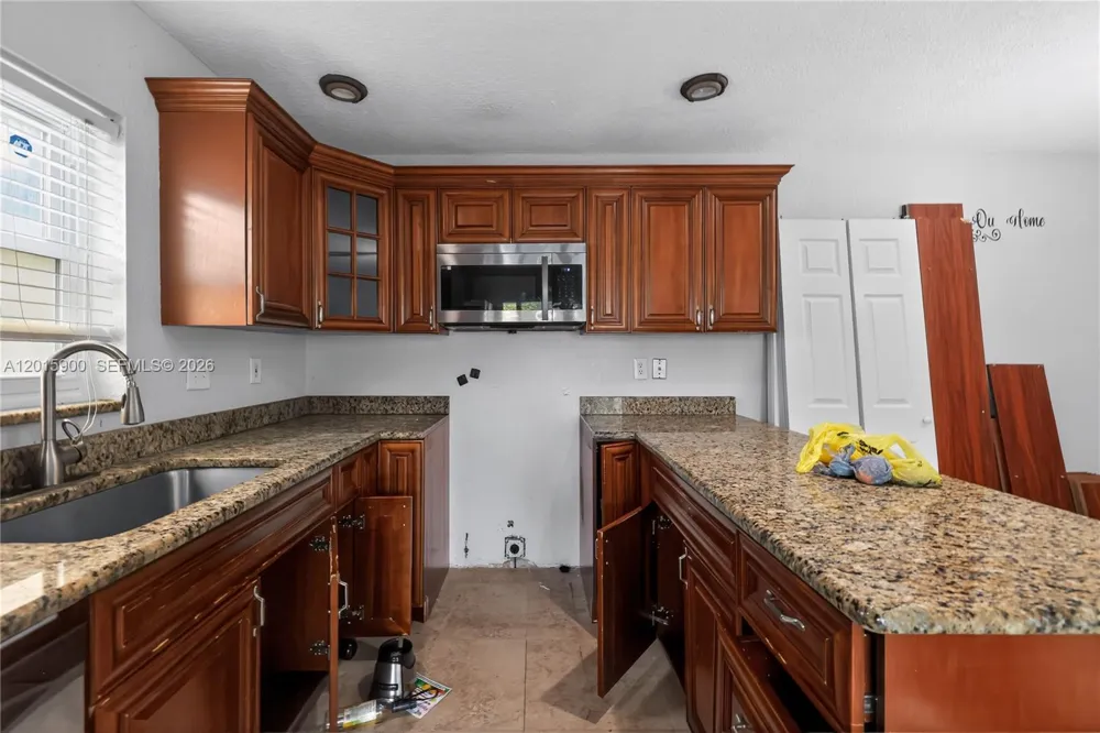 7913 Tam Oshanter Blvd #0 North Lauderdale, FL 33068