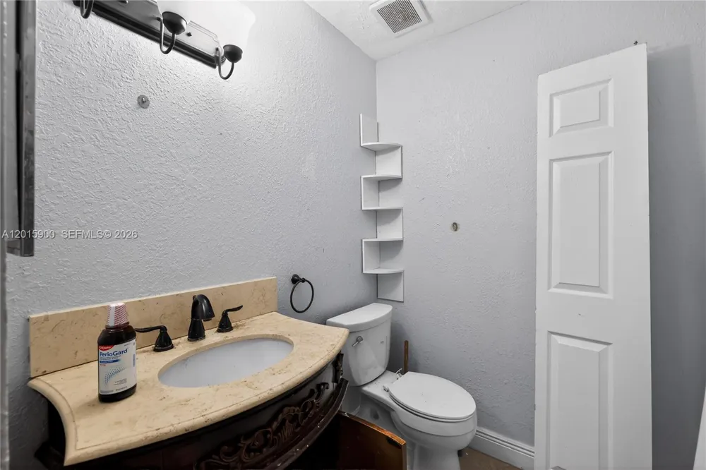 7913 Tam Oshanter Blvd #0 North Lauderdale, FL 33068