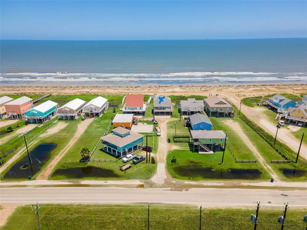 101 Stanek Drive Surfside Beach, TX 77541