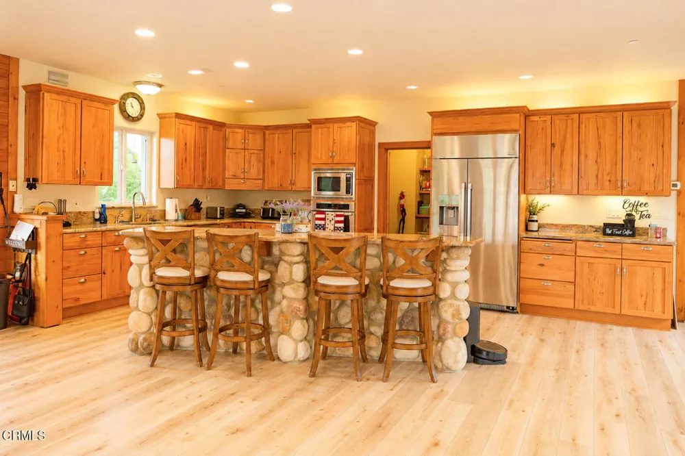 7477 Wheeler Canyon Road Santa Paula, CA 93060