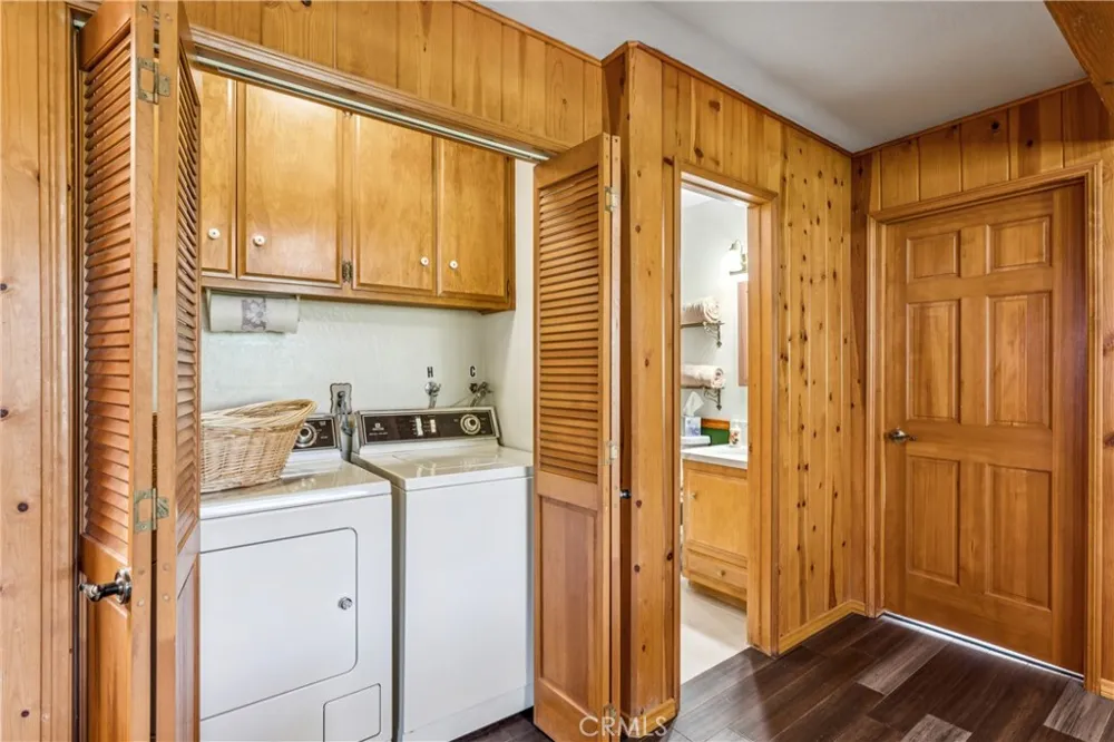 24526 Horst Drive Crestline, CA 92325