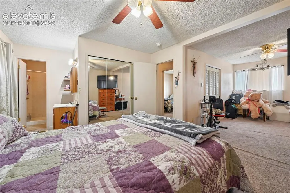 36 Wheatridge Drive Pueblo, CO 81005