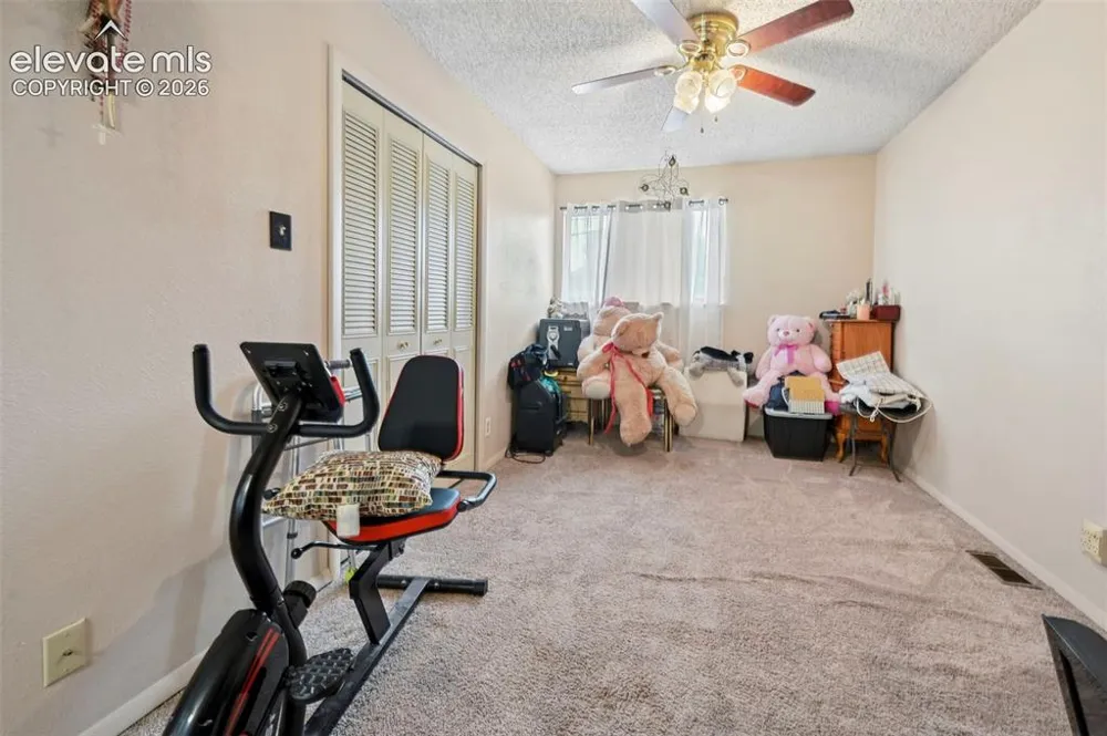 36 Wheatridge Drive Pueblo, CO 81005