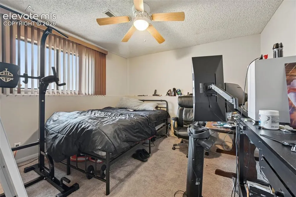 36 Wheatridge Drive Pueblo, CO 81005