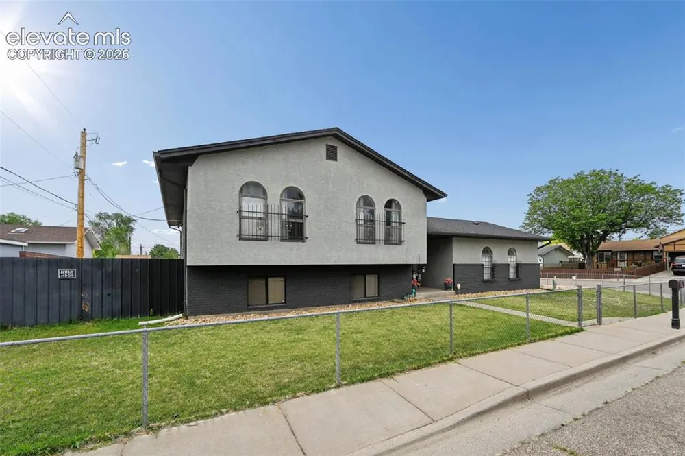 36 Wheatridge Drive Pueblo, CO 81005